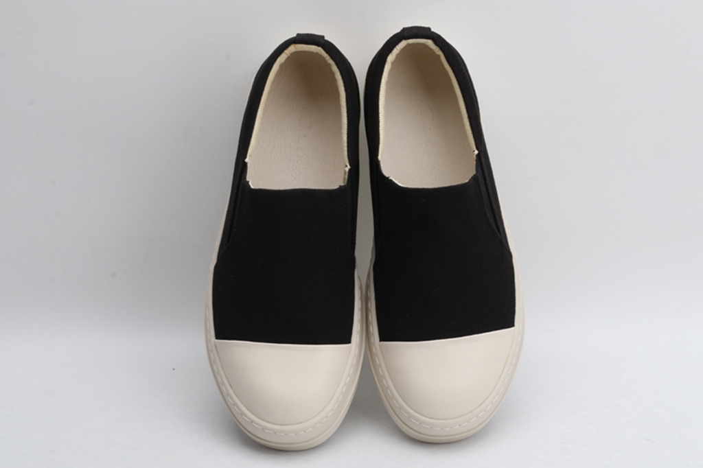 R.O sneakers